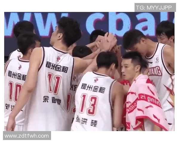 深圳足球队以89分稳居大师赛积分榜首位展现强劲实力