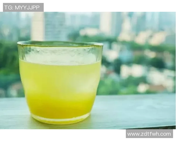 足球明星们的饮品偏好揭秘小饮料如何成为他们的能量来源 足球明星们的饮品偏好揭秘小饮料如何成为他们的能量来源