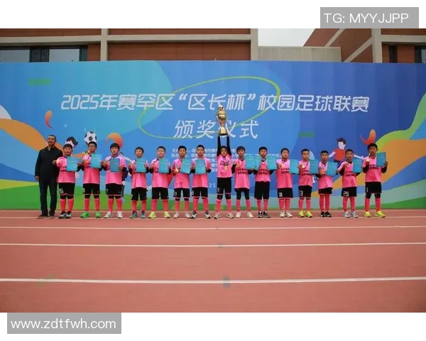 广州足球队近期状态分析与未来展望探讨